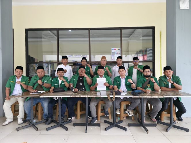 
					GP Ansor Sumbar Bersatu Tolak Kepemimpinan Chaydirul Yahya, Soroti Dugaan Pelanggaran Peraturan Organisasi serta Pemalsuan Tanda Tangan