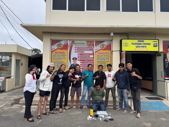 
					Pengedar Sabu di Sijunjung Ditangkap, 14,23 Gram Barang Bukti Diamankan Polisi