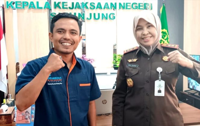 
					Apresiasi untuk “Jaksa Mengajar”: KNPI Sijunjung dan Gramedia Dukung Kejari Bangun Generasi Melek Hukum