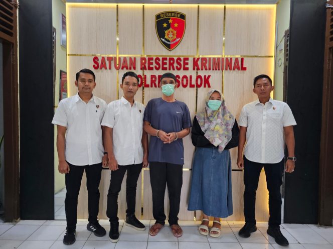 
					Kasus Korupsi Dana Nagari Kampung Batu Dalam Masuki Tahap II, Tersangka Diserahkan ke Kejari Solok