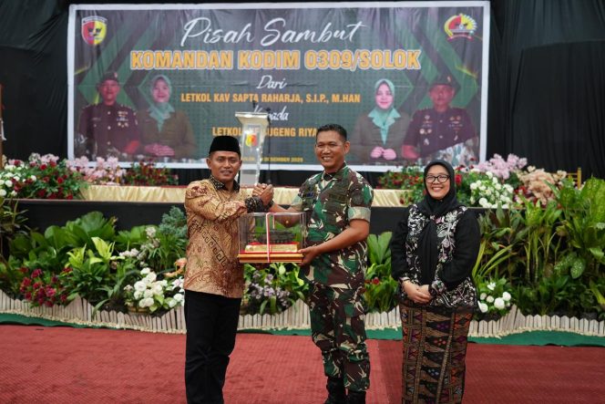 
					Bupati Solok Hadiri Acara Pisah Sambut Komandan Kodim 0309/Solok