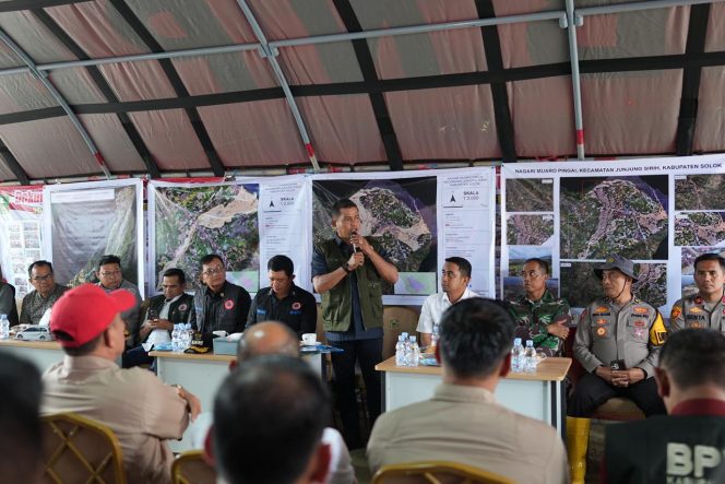 
					Kunjungan Kepala BNPB Disambut Bupati Solok, Sinergi Pemulihan Pascabencana Diperkuat