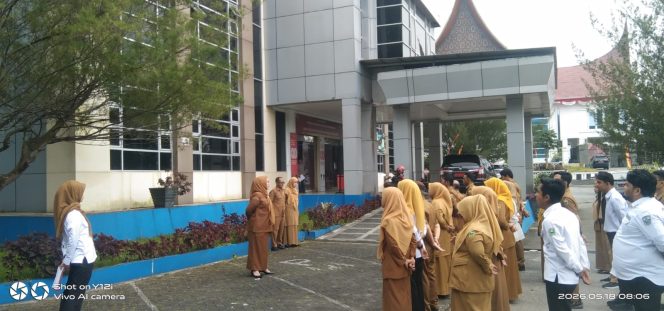 
					Pimpin Apel Pagi, Kadis Kominfo Soroti Kinerja dan Disiplin ASN