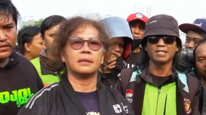 
					Kecewa Ditinggal Begitu Saja, Ojol Jakarta Murka Massa Pati Langsung Pulang Usai dari DPR