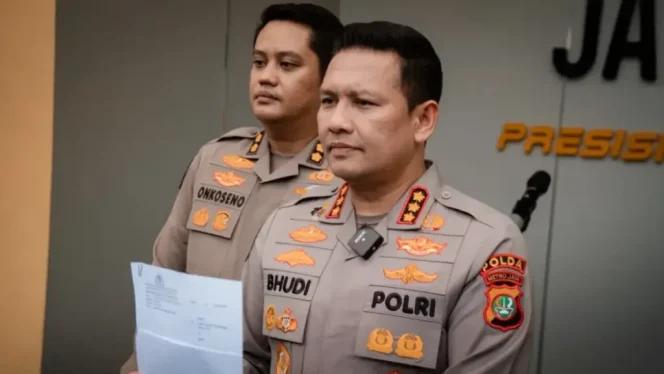 
					Rekening Aktivis Pati Disebut Diblokir Jelang Aksi DPR, Polisi: Penundaan Transaksi 5 Hari